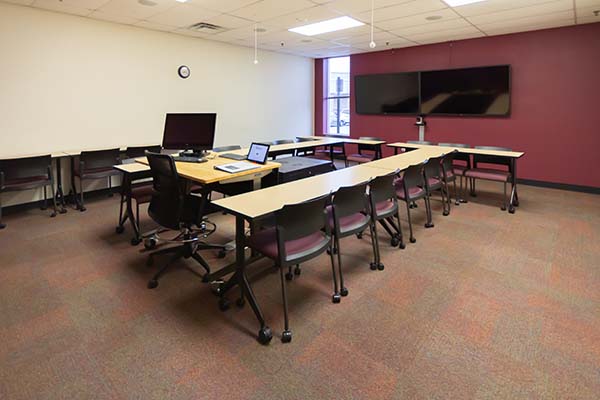 SMART Classroom Room (108)